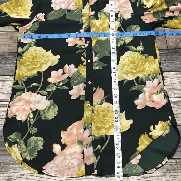H&M Conscious Floral Blouse Women’s 8 Green Semi Sheer Long Line Button Front. - Picture 3 of 12